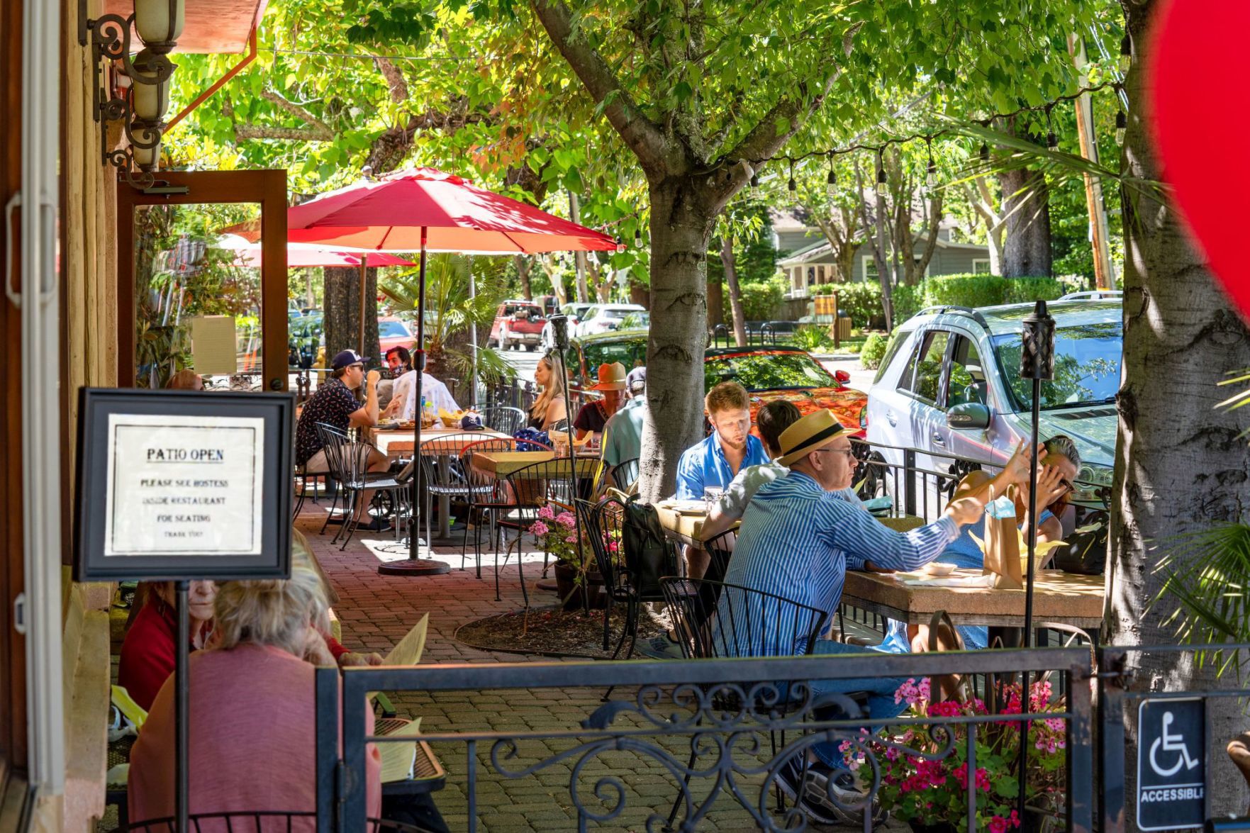 Calistoga restaurants reopening